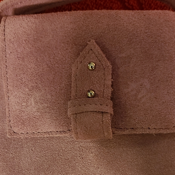 Urban Outfitters lilac phone crossbody bag - Picture 4 of 7